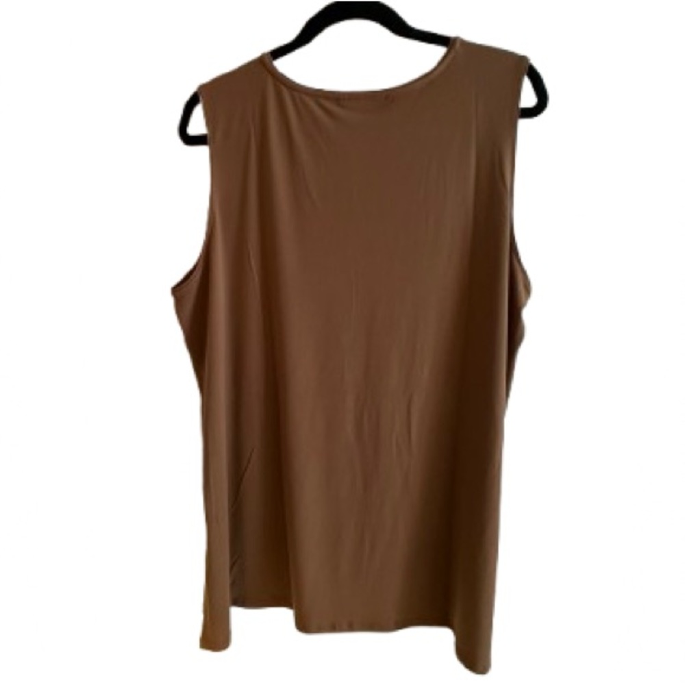 Zenana Outfitters Brown Sleeveless Tan Tank Top - Size 1X - Picture 3 of 3